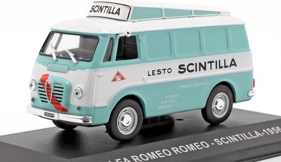 Lesto Scintilla 1956 bestelwagen in wit met mintgroene accenten en tekst.