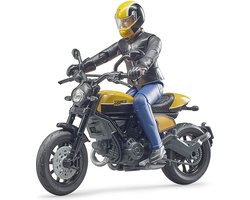 foto van Scrambler Ducati Full Throttle met chauffeur van Bruder