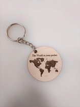 Wereld Sleutelhanger / the world in your pocket / woordspeling / variant 1