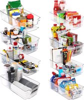 8 containers voor keuken, bijkeuken, kasten, aanrecht en koelkast