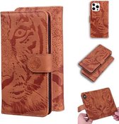 Tiger Embossing Pattern Horizontal Flip Leather Case met houder & kaartsleuven & portemonnee voor iPhone 13 Pro (bruin)