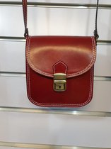 Petit sac bandoulière en cuir Vera pelle en Rouge | bol.com