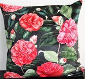 By Eef-sierkussenhoes-35x35-handgemaakt-velvet-rozen