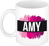 Amy naam cadeau mok / beker met roze verfstrepen - Cadeau collega/ moederdag/ verjaardag of als persoonlijke mok werknemers