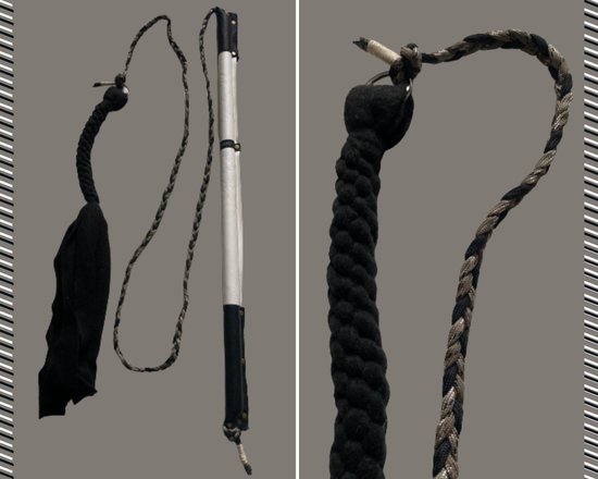 Hondenspeelgoed, Flirt Pole maat 1 in de kleuren offwhite, zwart, bruin. Hondenhengel - hondenspeelgoed - Hondentraining - hondenspeelhengel - trektouw - spelen en leren - dog training - ShukoGear by MadeByShuko