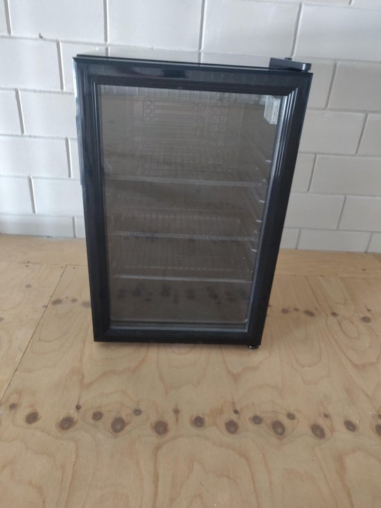 Koelkast: Display koelkast - 68 Liter - Glasdeur - Compressor - barkoeling, van het merk Merkloos