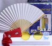 Festival Kit - Festival pakket - gele zonnebril - Bandana - poncho - waaier - ear plugs