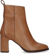 Manfield - Dames - Beige leren enkellaarsjes met hak - Maat 38
