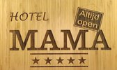 Hotel Mama Spreuktegel / Wandbord ( Hout Bamboo ) 24cm x 14 CM