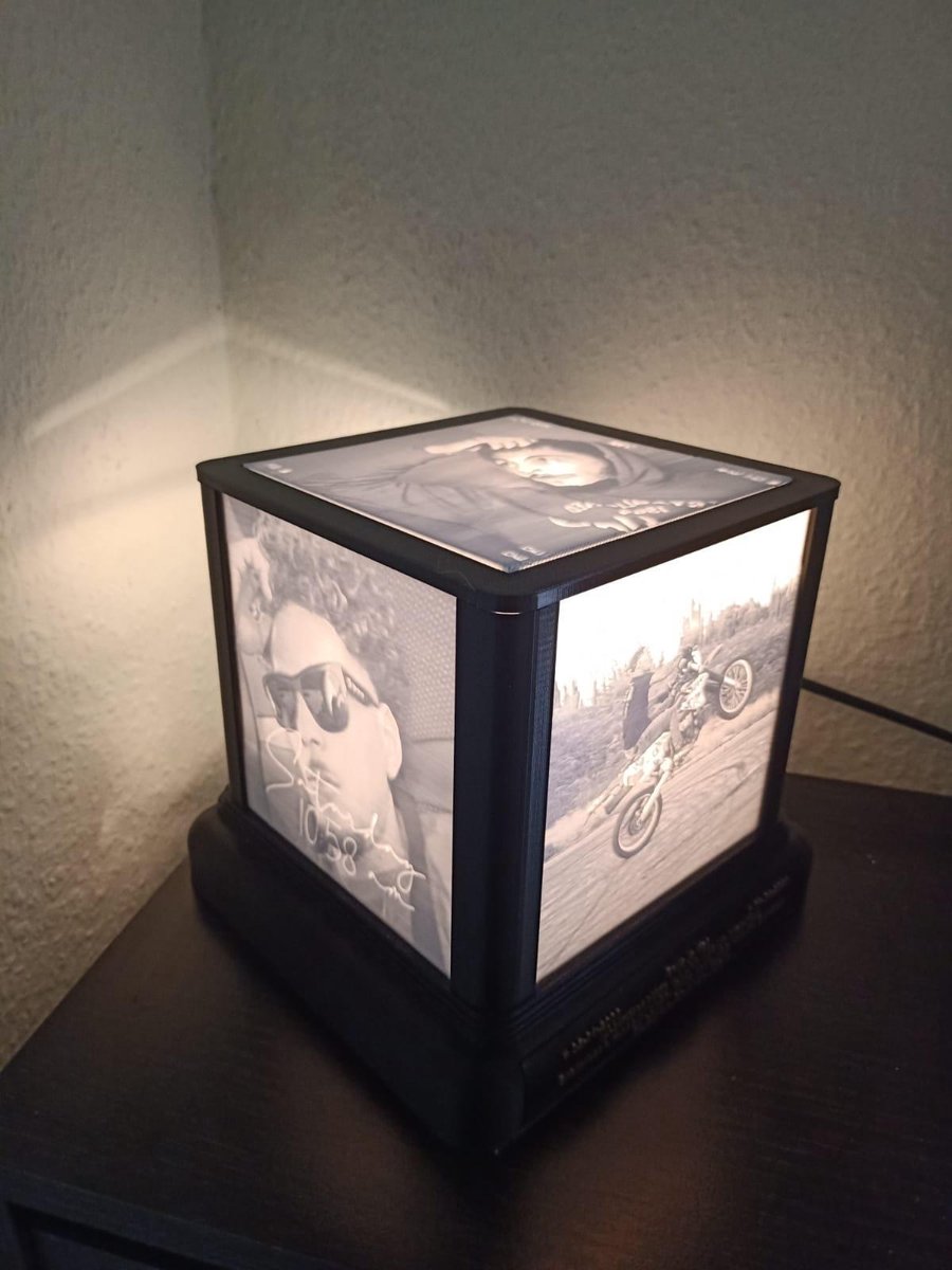 3d foto lamp - rouw geschenk- persoonlijk -  3d lamp - cadeau - aandenken - gepersonaliseerd - Moederdag - Vaderdag
