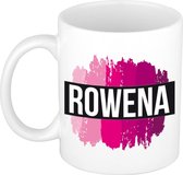 Rowena  naam cadeau mok / beker met roze verfstrepen - Cadeau collega/ moederdag/ verjaardag of als persoonlijke mok werknemers