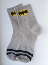 Batman sokken grijs - DC sokken - unisex - one size - Batman grijs-geel-zwart - superhelden sokken