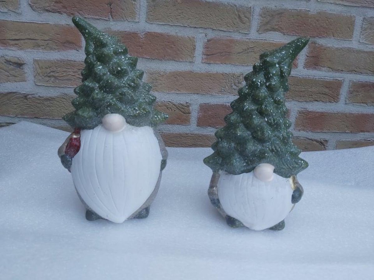 kerstkabouter kerst gnome kabouter tomte terracotta 19cm hoog winter sneeuw kerstversiering kerstdecoratie