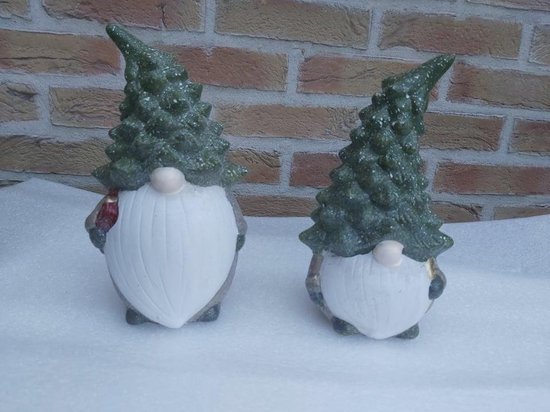 kerstkabouter kerst gnome kabouter tomte  terracotta 19cm hoog winter sneeuw kerstversiering kerstdecoratie