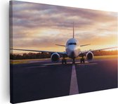 Artaza Canvas Schilderij Vliegtuig Op De Landingsbaan  - 30x20 - Klein - Foto Op Canvas - Canvas Print