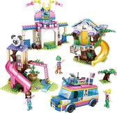 Brickzz | 4 in 1 Funpark - Speelhuis - Friends - Boomhut - Glijbaan - Auto - Camper - Speelfiguren - Speeltuin - Speelplaats - Heartlake - Girls - Meiden - Meisjes - Playhouse - Geschikt voor