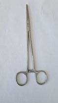 Belux Surgical /Baby-Crile arterieklem recht 18cm RVS gynaecologische tang