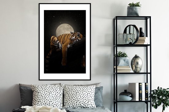Poster in lijst - Fotolijst 80x120 cm - Posters - Tijger - Maan - Sterren - Posterlijst zwart - Decoratie - Wanddecoratie woonkamer - Muurdecoratie slaapkamer