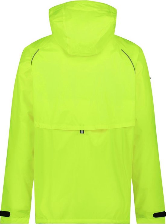 Achterkant van een fluorescerende gele regenjas met capuchon en reflecterende biezen.