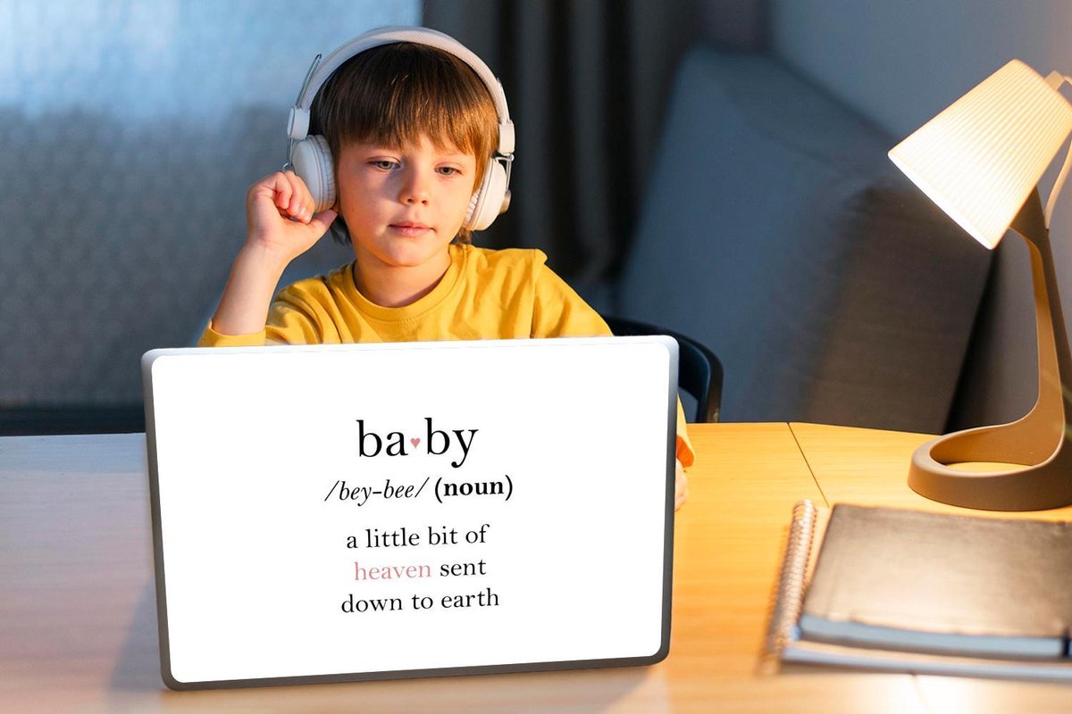 Laptop sticker - 11.6 inch - Spreuken - Woordenboek - Quotes - Baby - Meisje - 30x21cm - Laptopstickers - Laptop skin - Cover