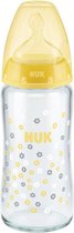 Nuk First Choice+ Babyfles - Glas - 0-6 Maanden - met Siliconen Speen - 240 ml. Geel