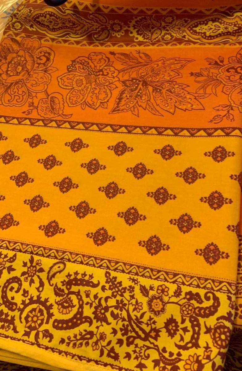 Tafelkleed rechthoekig 155 x 250 Cayenne en geel