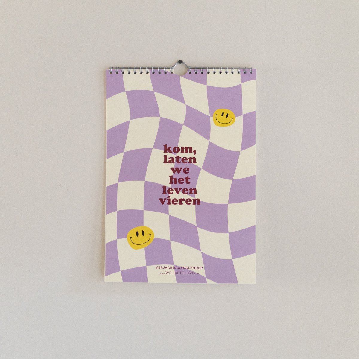 WeLikeToLove Verjaardagskalender - Volwassenen - Verjaardagskalenders - Hippe - Pastel - Smileys - A4