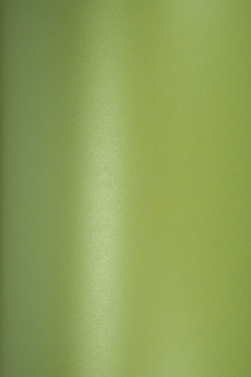 Netuno - groen metallic papier - A4 - 21 x 29,7 cm - 10 vellen - 250 gram - Majestic Satin Lime