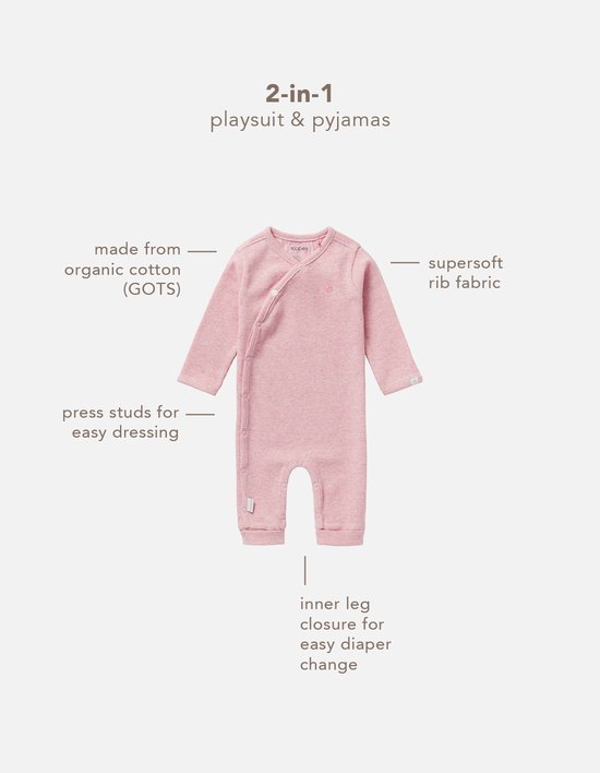 Roze gemêleerd 2-in-1 boxpakje en pyjama van supersoft ribstof, met drukknoopjes voor makkelijk aan- en uittrekken.