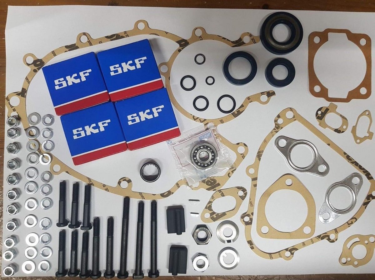 Complete Motor Koppelingsset voor Vespa 50 R L N APE CONO', Inclusief Diverse Lagers