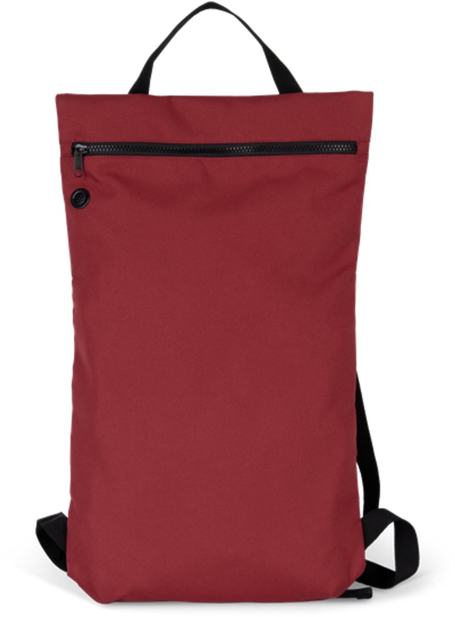 Trendy, platte en gerecycleerde rugzak - Ecologische rugzak van 60% gerecycleerd polyester - Platte rugzak, slim model, trendy stijl - Licht gewatteerd. Heel trendy ritssluiting met grote tanden - Rood