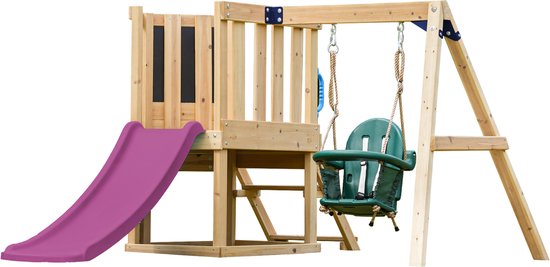 Houten speeltoestel met paarse glijbaan, babyschommel en klimwand.