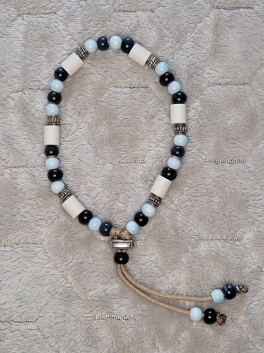 Anti Vlooienband / Tekenband EM-X Kralen 25-30cm BLAUW/LICHTBLAUW (GEEN RECHT OP RETOUR)