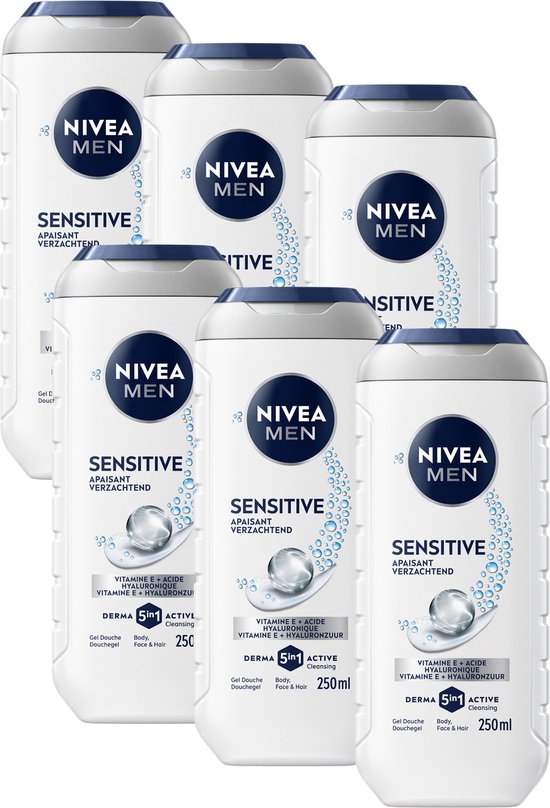Vijf witte NIVEA MEN Sensitive douchegel flessen met blauwe labels en witte doppen.