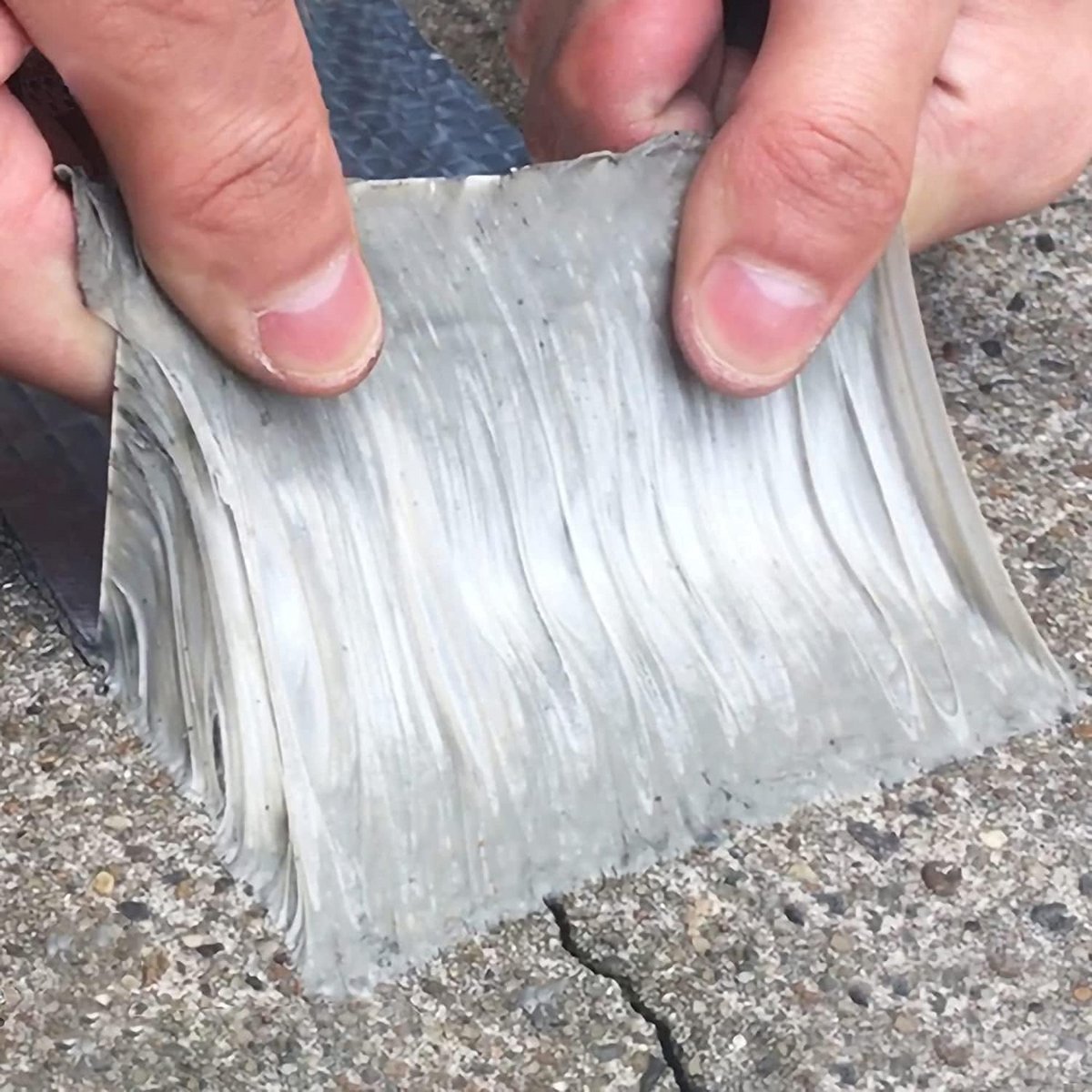 Butyl Tape - Waterdichte Tape - Reparaties Uitvoeren - Aluminiumfolie Backing - 5 cm x 5 m - Zilverkleurig
