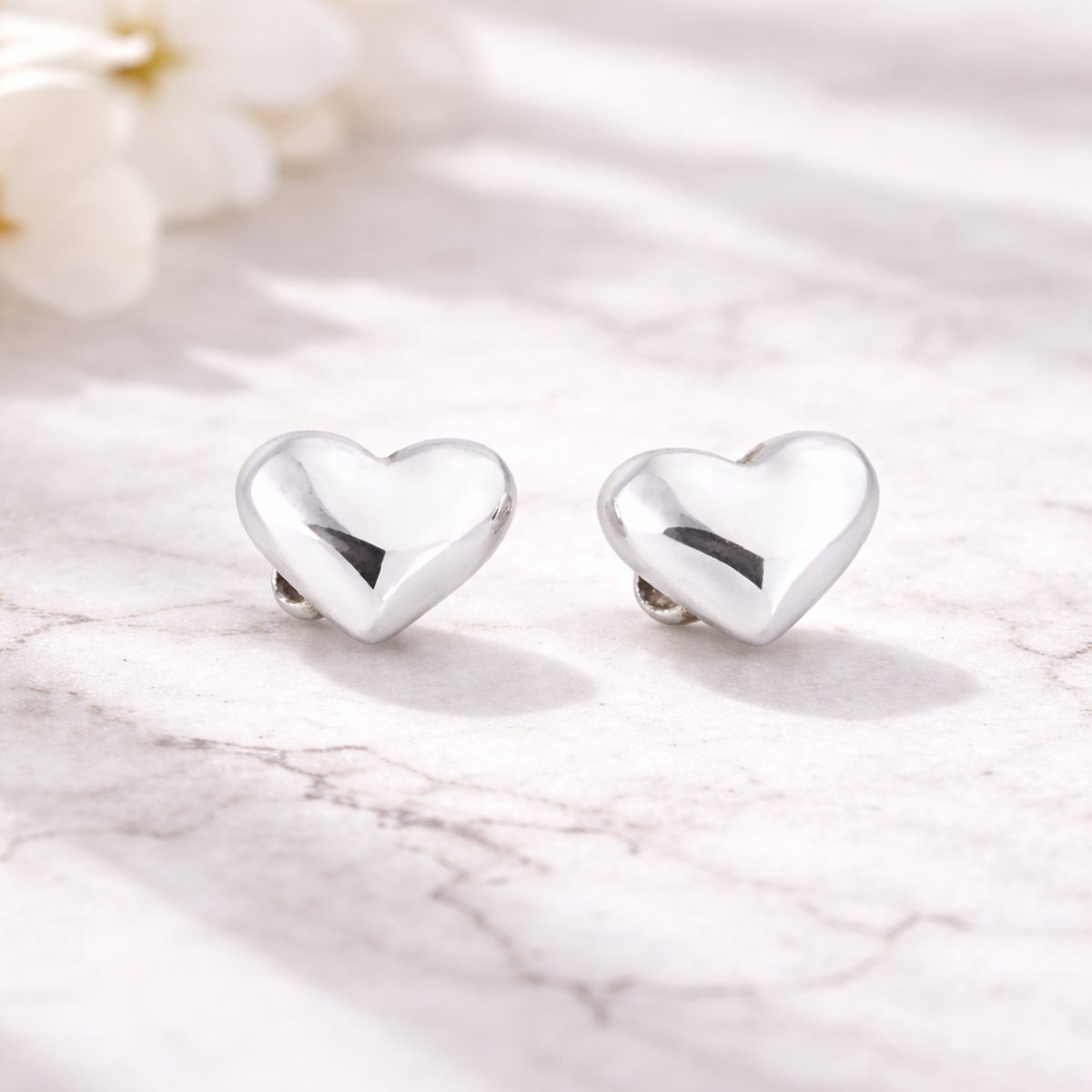 Brendoe Hart Oorbellen Dames Zilverkleurig – moederdag – Titanium Staal Oorstekers – Minimalistisch & Tijdloos – Cadeau voor Haar– moederdag cadeautje
