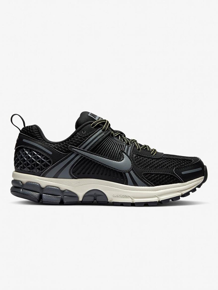 Nike Vomero 5 EE GS Sneakers Unisex Zwart