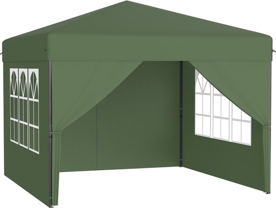 Groene partytent met puntdak en vierkante ramen met witte raamverdelers.