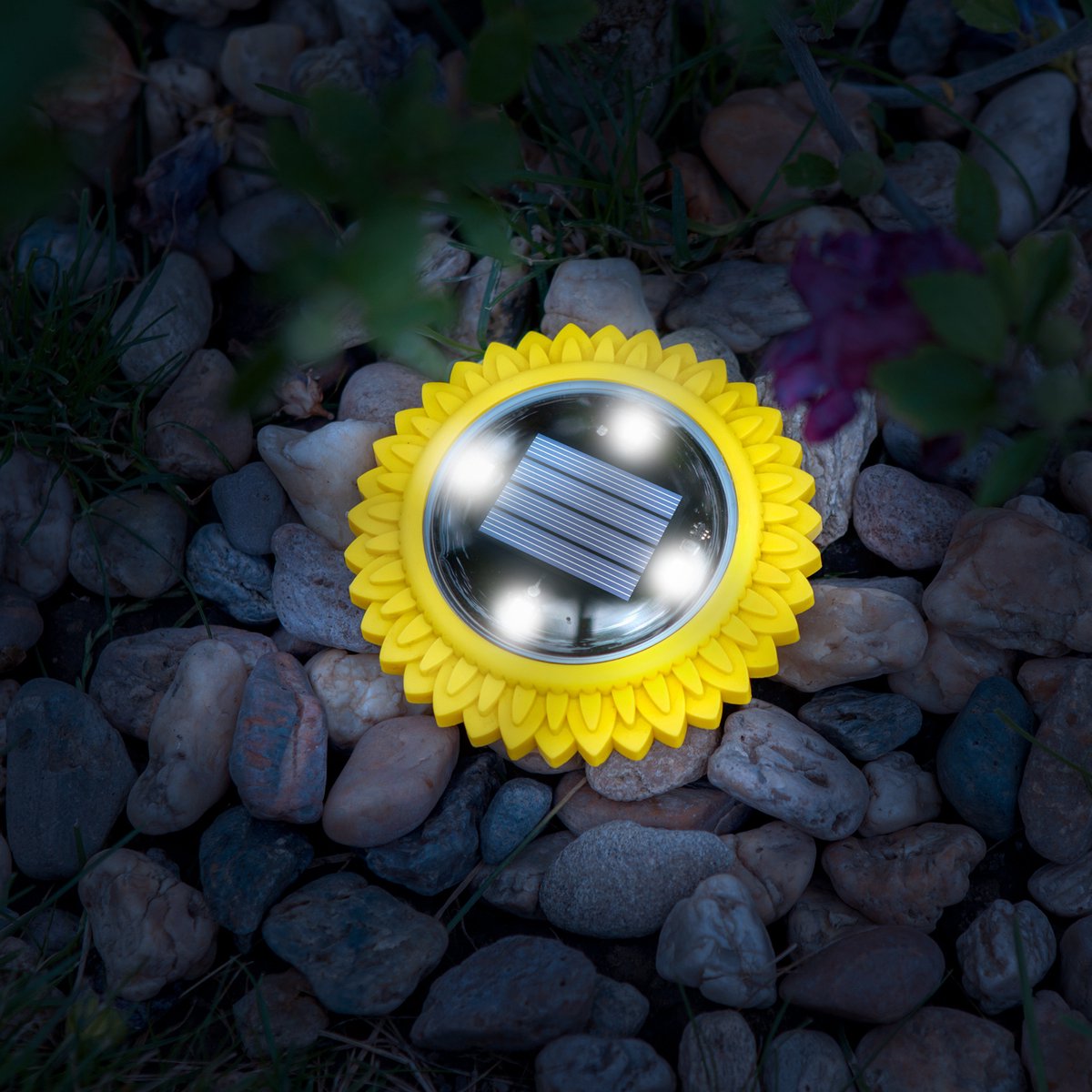 Solar LED Tuinlamp – Geel – 4x Koel Wit SMD LED – Ø11,5 Cm – Met Grondspies – Op Zonne-Energie – Automatisch Aan Bij Schemer – Decoratieve Buitenverlichting Voor Tuin En Pad [11767B]