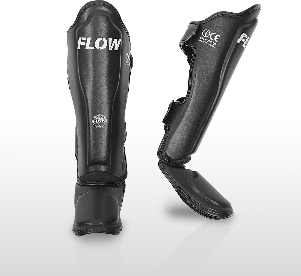 Flow Classic Thai Scheenbeschermers - Zwart - maat L