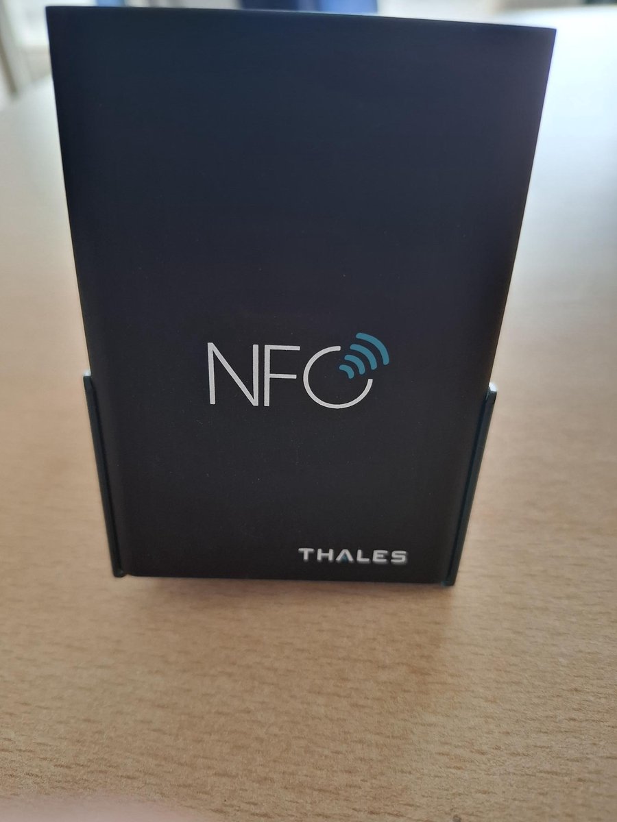 Thales NFC Universele Contactloze Reader