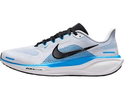 Nike pegasus 41 in de kleur wit.