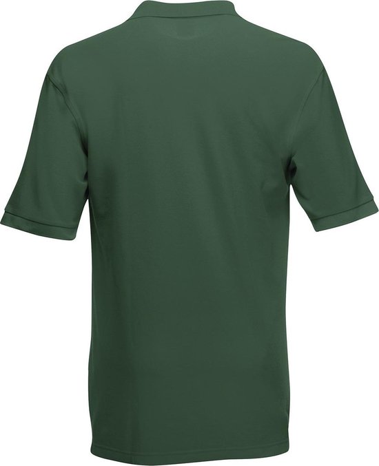 Achterkant van een donkergroen Fruit of the Loom poloshirt met korte mouwen.