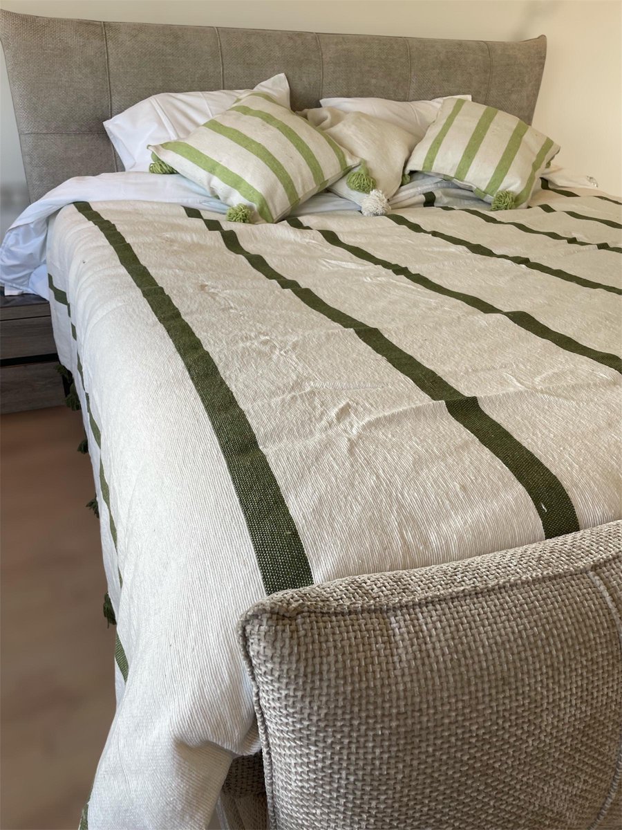 Marokkaanse plaid - Wit met groene strepen - Stevig & Zacht - XL- 180 x 300 cm - Slaap -en Woonkamer - 1 st