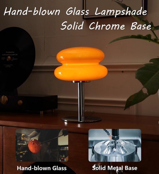 Oranje glazen mushroom lamp met solide chromen voet. "Hand-blown Glass Lampshade Solid Chrome Base."