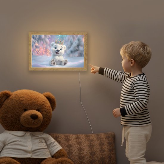 Nachtlampje 30x20 cm - Kinder lampje - Ijsbeerwelp - Sneeuw - Lichtjes - Kroon - Tafellamp kinderkamer - Slaapkamer lamp - Bedlamp kinderen - Kinderlampje stopcontact - Wandlamp babykamer - Nachtlampjes van OnlyWow — afbeelding 5