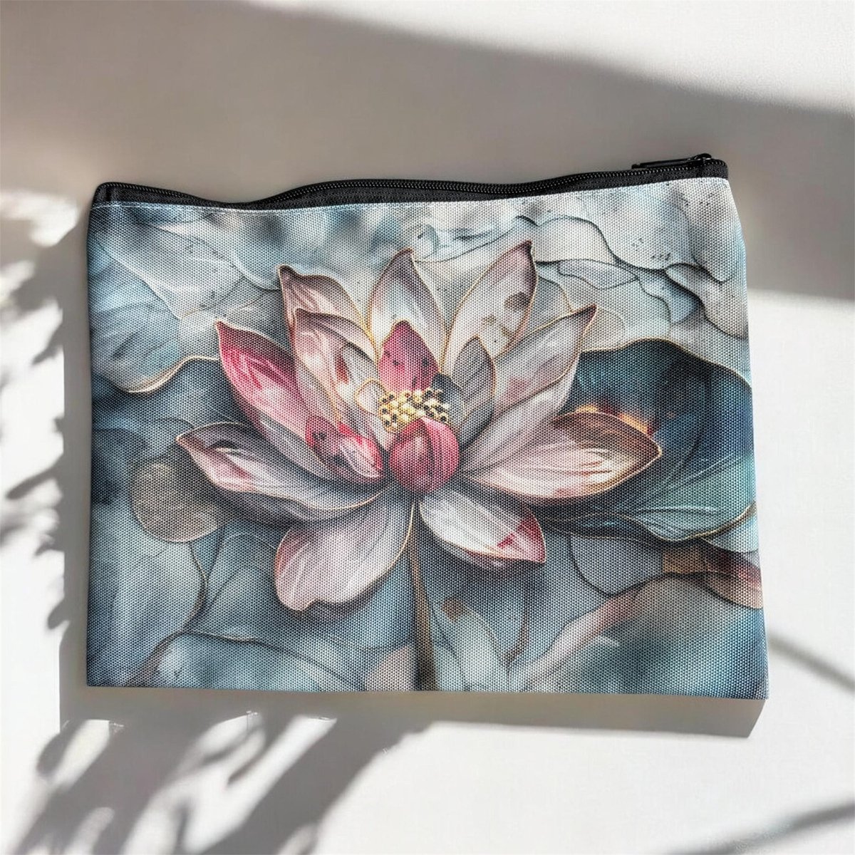 Stoffen Toilettas Lotusbloem met rits (make-uptasje, etui of reisetui ) 22 x 16 cm