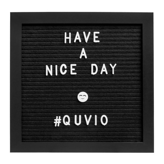 QUVIO Letterbord - Hout en Vilt - Tekstbord - Wandbord - 25,5x25,5 cm - Inclusief Letters - Zwart