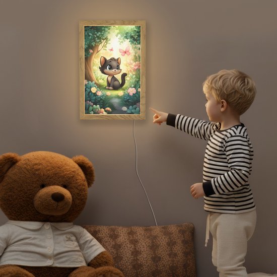 Nachtlampje 20x30 cm - Kinder lamp - Kat - Zwart - Bos - Vlinders - Tafellamp kinderkamer - Slaapkamer lamp - Bedlamp kinderen - Kinderlampje stopcontact - Wandlamp babykamer - Nachtlampjes van Dancer's World — afbeelding 5