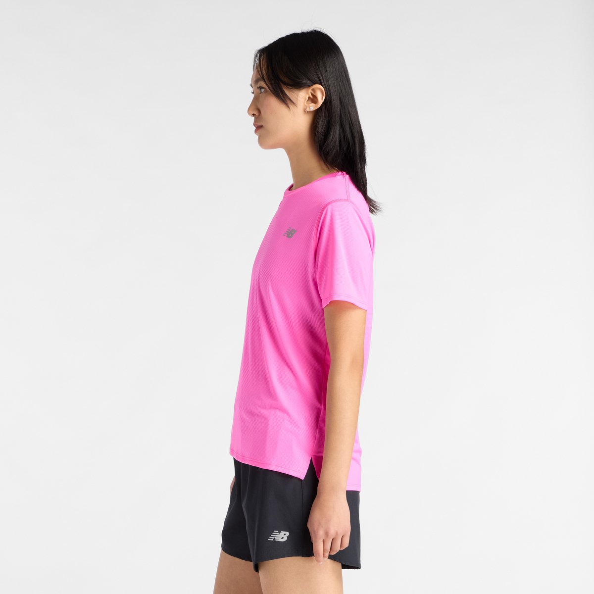 New Balance Sport Essential T-Shirt Dames Sportshirt Roze
